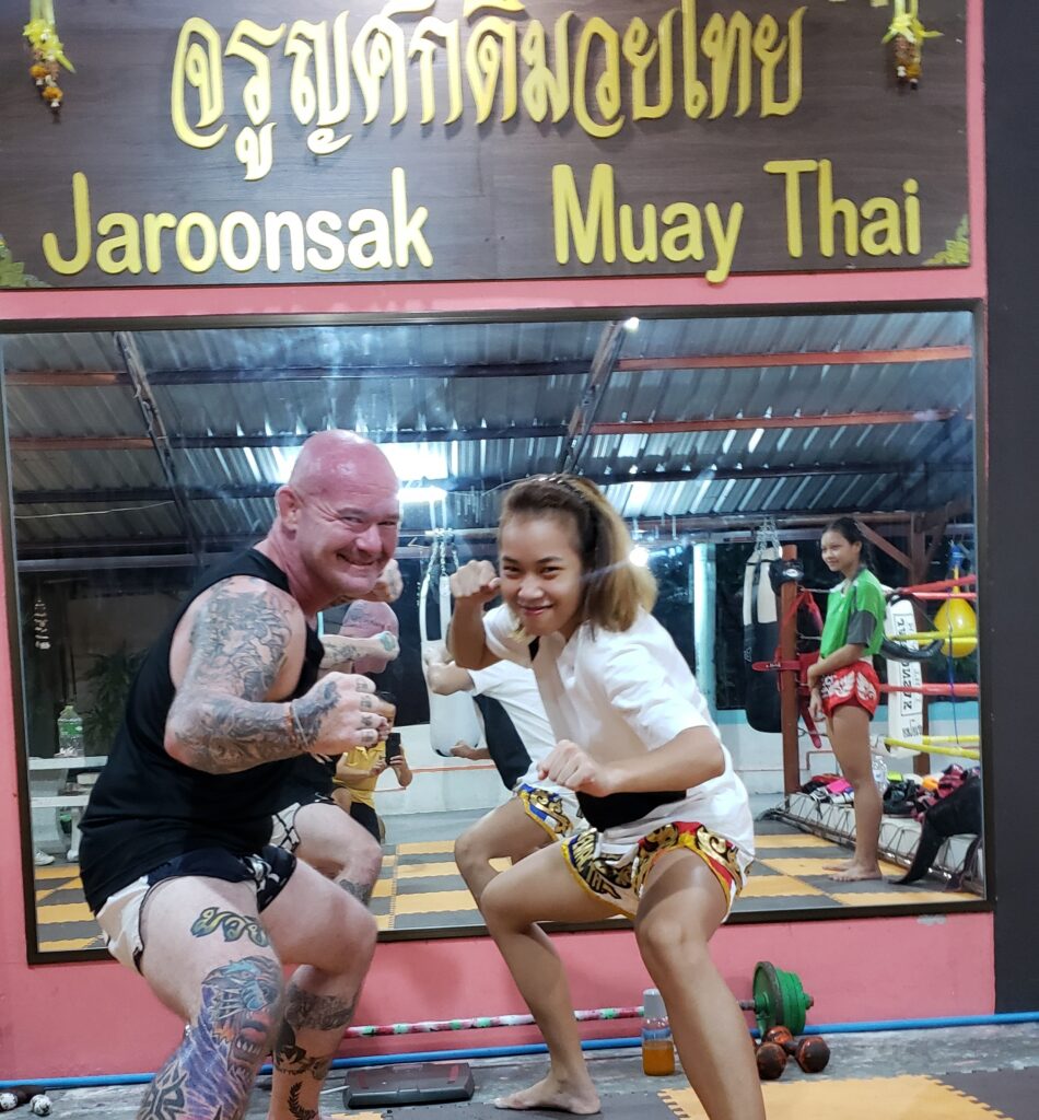 IMG 20190531 215530 466 950x1024 - Jaroonsak Muay Thai Gym, Bangkok Thailand