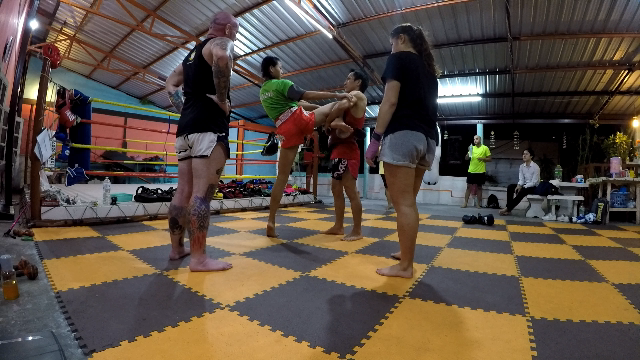 Jaroonsak Muay Thai Gym
