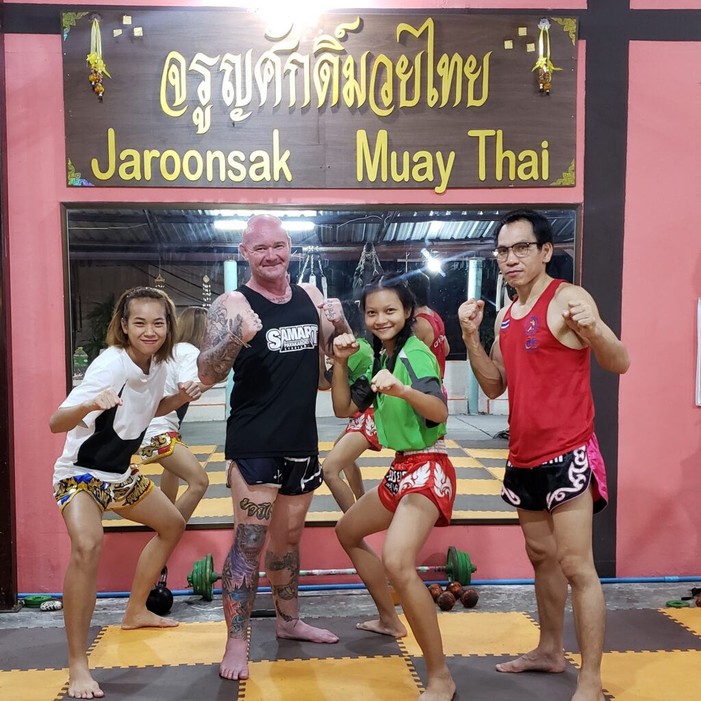 IMG 20190531 220243 529 1024x1024 - Jaroonsak Muay Thai Gym, Bangkok Thailand